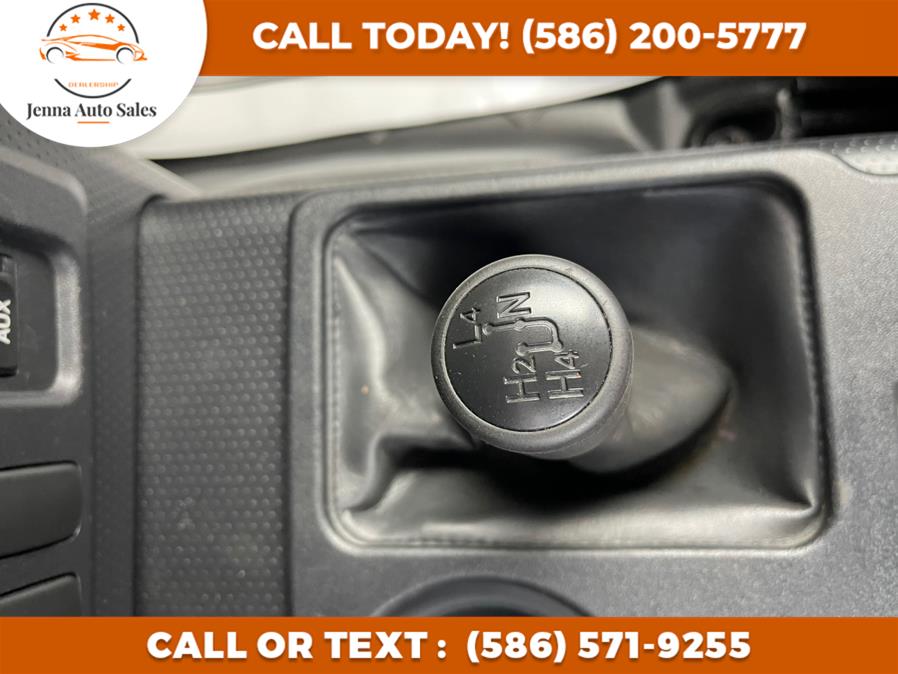 Used Toyota FJ Cruiser 4WD 4dr Auto (Natl) 2011 | Jenna Auto Sale Inc. Roseville, Michigan Used Toyota FJ Cruiser 4WD 4dr Auto (Natl) 2011 | Jenna Auto Sale Inc. Roseville, Michigan
