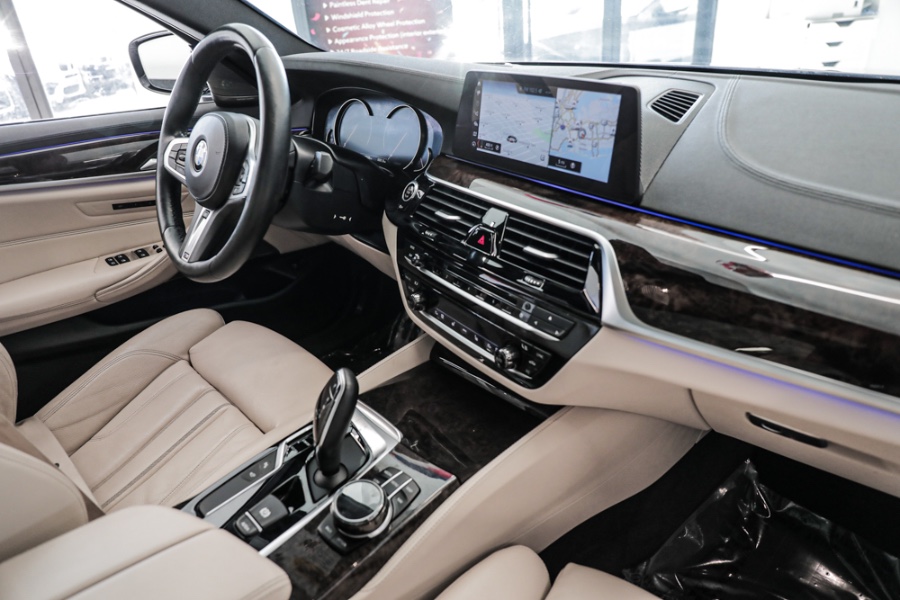 Used BMW 5 Series 540i xDrive Sedan 2017 | 26 Motors Long Island. ELMONT, New York Used BMW 5 Series 540i xDrive Sedan 2017 | 26 Motors Long Island. ELMONT, New York