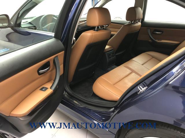 2011 BMW 3 Series 4dr Sdn 328i xDrive AWD SULEV, available for sale in Naugatuck, Connecticut | J&M Automotive Sls&Svc LLC. Naugatuck, Connecticut 2011 BMW 3 Series 4dr Sdn 328i xDrive AWD SULEV, available for sale in Naugatuck, Connecticut | J&M Automotive Sls&Svc LLC. Naugatuck, Connecticut