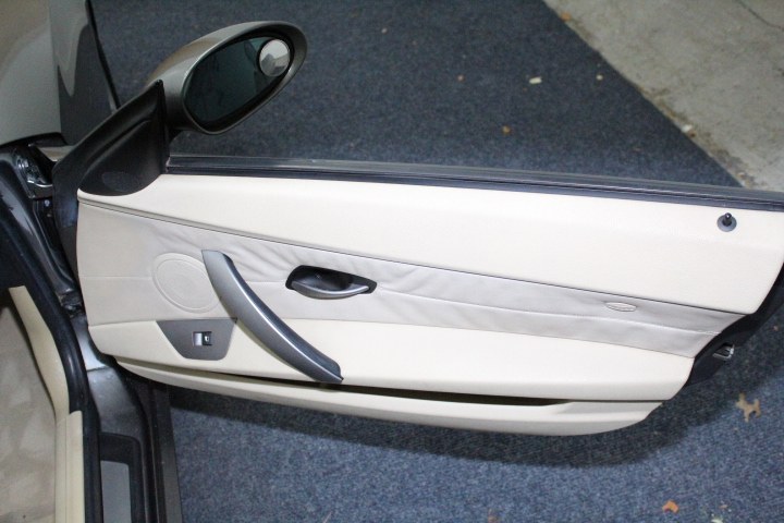 2003 BMW Z4 Z4 2dr Roadster 2.5i, available for sale in Plainville, Connecticut | New England Auto Sales LLC. Plainville, Connecticut 2003 BMW Z4 Z4 2dr Roadster 2.5i, available for sale in Plainville, Connecticut | New England Auto Sales LLC. Plainville, Connecticut