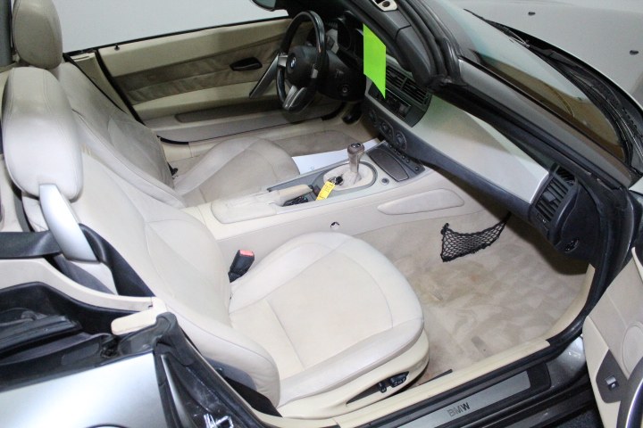 2003 BMW Z4 Z4 2dr Roadster 2.5i, available for sale in Plainville, Connecticut | New England Auto Sales LLC. Plainville, Connecticut 2003 BMW Z4 Z4 2dr Roadster 2.5i, available for sale in Plainville, Connecticut | New England Auto Sales LLC. Plainville, Connecticut
