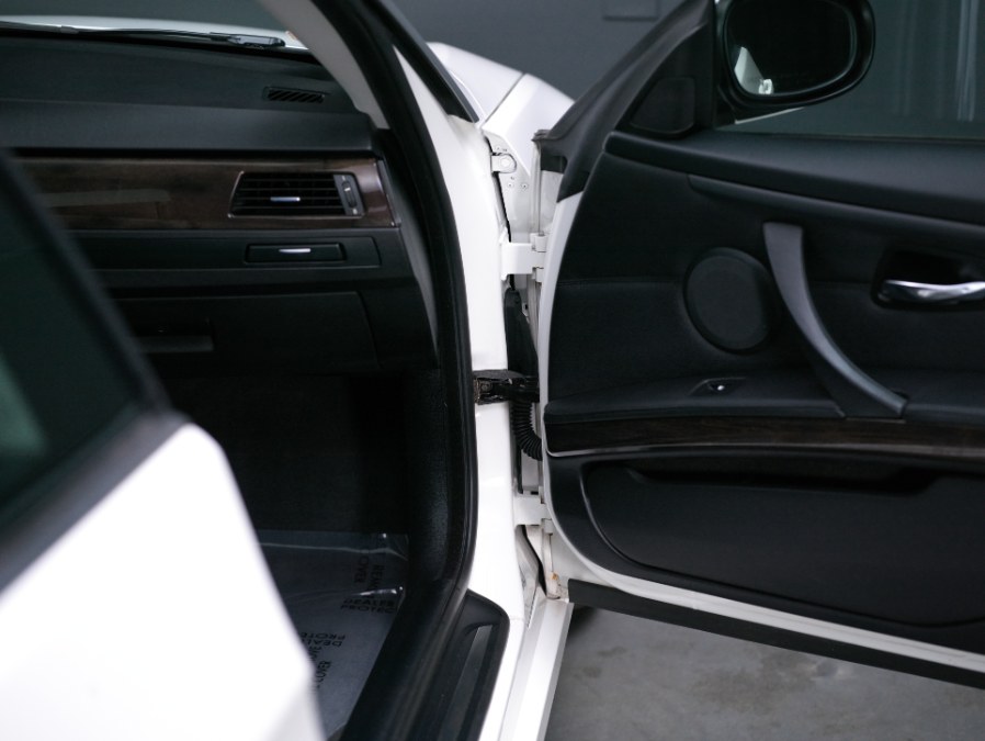 2013 BMW 3 Series 2dr Cpe 328i xDrive AWD SULEV, available for sale in North Salem, New York | Meccanic Shop North Inc. North Salem, New York 2013 BMW 3 Series 2dr Cpe 328i xDrive AWD SULEV, available for sale in North Salem, New York | Meccanic Shop North Inc. North Salem, New York
