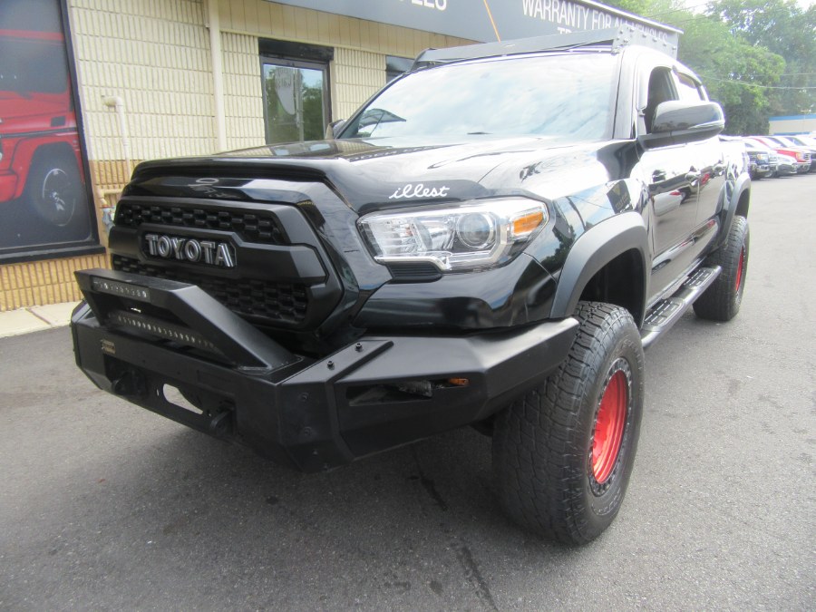 2016 Toyota Tacoma 4WD Double Cab V6 AT TRD Off Road (Natl), available for sale in Little Ferry, New Jersey | Royalty Auto Sales. Little Ferry, New Jersey