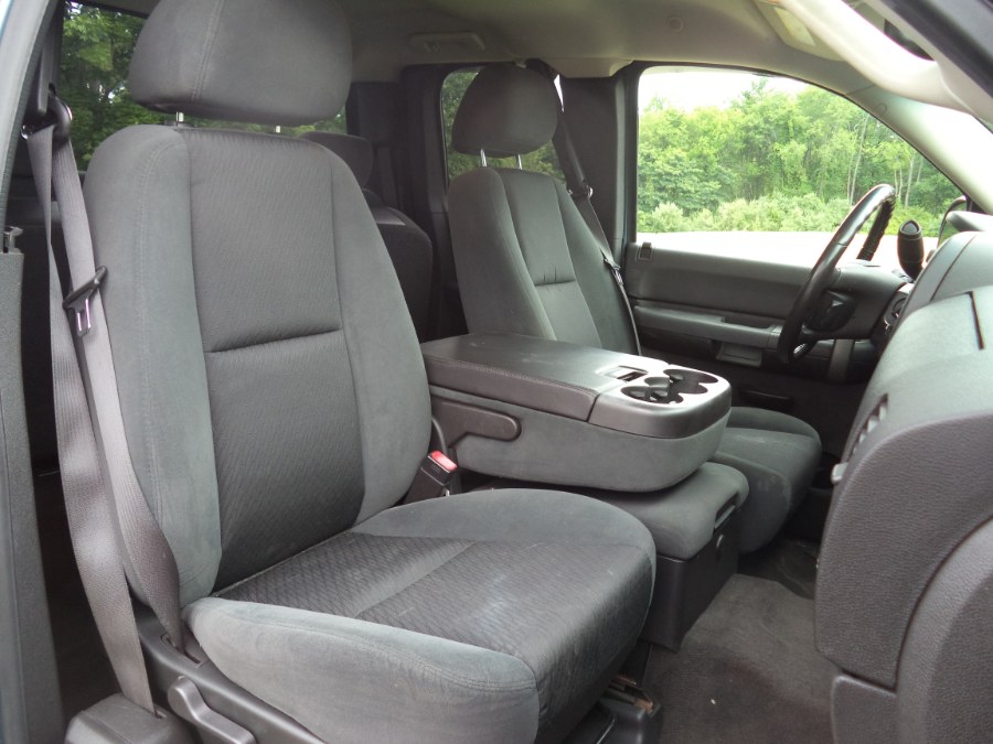 2009 Chevrolet Silverado 1500 4WD Ext Cab 143.5" LT, available for sale in Berlin, Connecticut | International Motorcars llc. Berlin, Connecticut 2009 Chevrolet Silverado 1500 4WD Ext Cab 143.5" LT, available for sale in Berlin, Connecticut | International Motorcars llc. Berlin, Connecticut