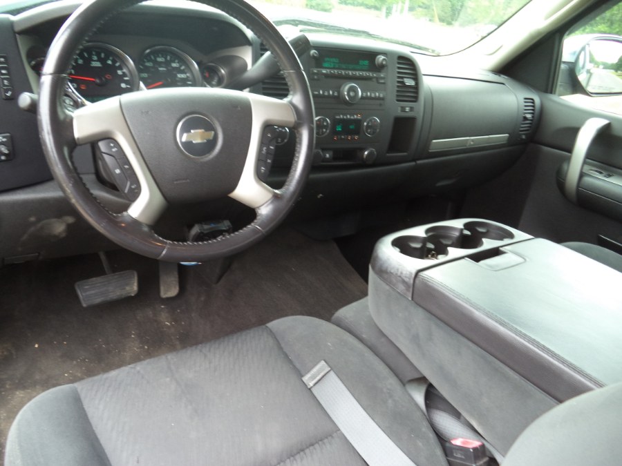 2009 Chevrolet Silverado 1500 4WD Ext Cab 143.5" LT, available for sale in Berlin, Connecticut | International Motorcars llc. Berlin, Connecticut 2009 Chevrolet Silverado 1500 4WD Ext Cab 143.5" LT, available for sale in Berlin, Connecticut | International Motorcars llc. Berlin, Connecticut
