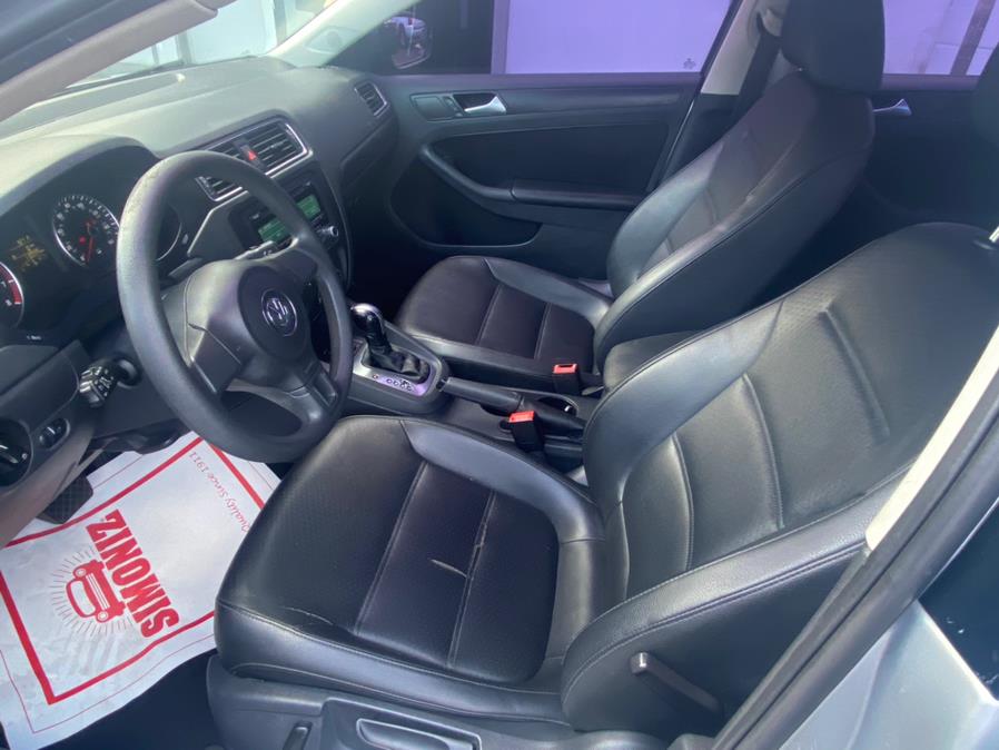 2014 Volkswagen Jetta Sedan SE, available for sale in Bridgeport, Connecticut | CT Auto. Bridgeport, Connecticut 2014 Volkswagen Jetta Sedan SE, available for sale in Bridgeport, Connecticut | CT Auto. Bridgeport, Connecticut