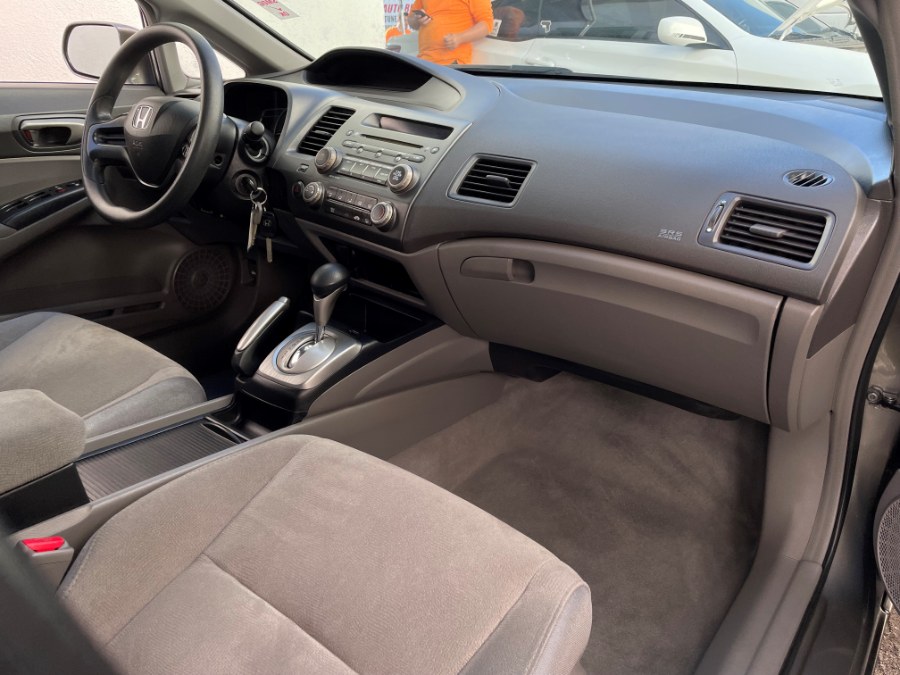 Used Honda Civic Sdn 4dr AT LX 2007 | Green Light Auto. Corona, California Used Honda Civic Sdn 4dr AT LX 2007 | Green Light Auto. Corona, California