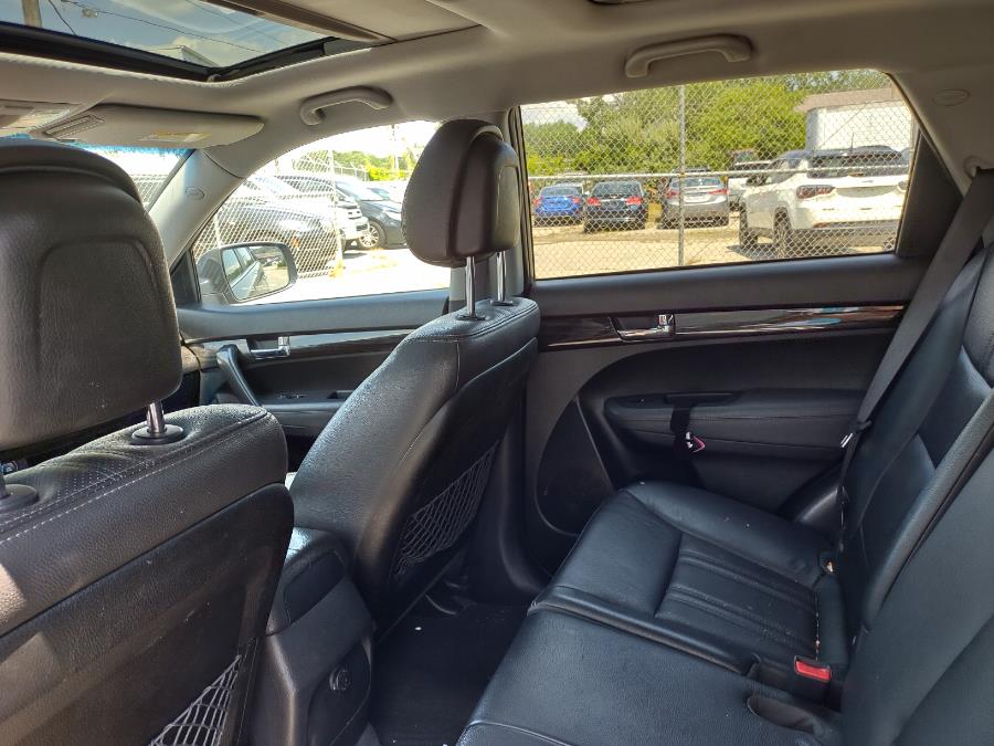 2012 Kia Sorento AWD 4dr V6 SX, available for sale in Milford, Connecticut | Dealertown Auto Wholesalers. Milford, Connecticut 2012 Kia Sorento AWD 4dr V6 SX, available for sale in Milford, Connecticut | Dealertown Auto Wholesalers. Milford, Connecticut