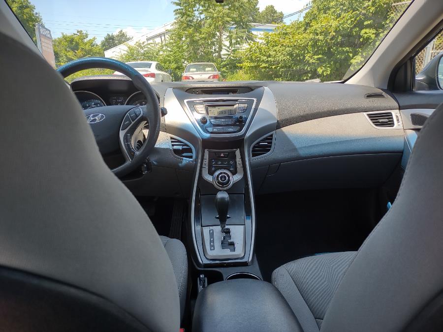 Used Hyundai Elantra 4dr Sdn Auto Limited 2013 | Dealertown Auto Wholesalers. Milford, Connecticut Used Hyundai Elantra 4dr Sdn Auto Limited 2013 | Dealertown Auto Wholesalers. Milford, Connecticut