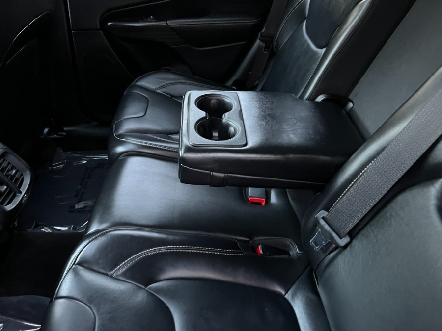 2015 Jeep Cherokee 4WD 4dr Limited, available for sale in Bristol, Connecticut | Bristol Auto Center LLC. Bristol, Connecticut 2015 Jeep Cherokee 4WD 4dr Limited, available for sale in Bristol, Connecticut | Bristol Auto Center LLC. Bristol, Connecticut