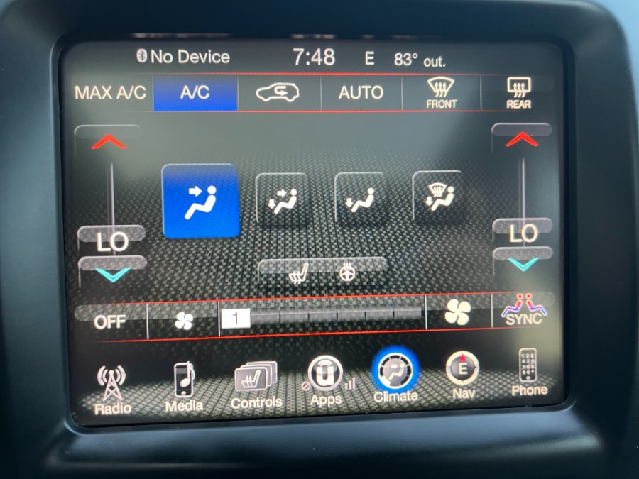 2015 Jeep Cherokee 4WD 4dr Limited, available for sale in Bristol, Connecticut | Bristol Auto Center LLC. Bristol, Connecticut 2015 Jeep Cherokee 4WD 4dr Limited, available for sale in Bristol, Connecticut | Bristol Auto Center LLC. Bristol, Connecticut