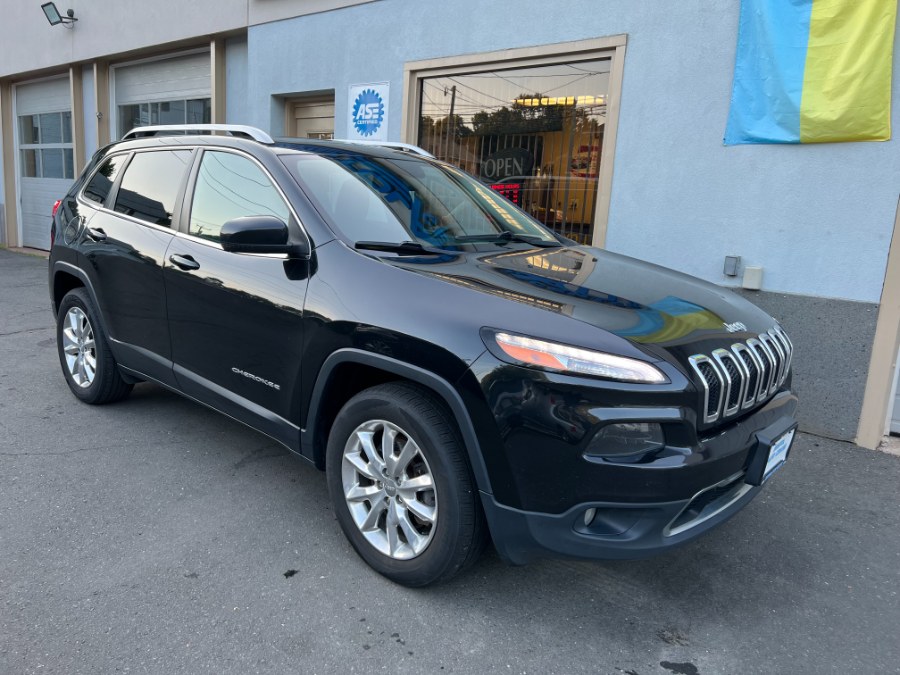 2015 Jeep Cherokee 4WD 4dr Limited, available for sale in Bristol, Connecticut | Bristol Auto Center LLC. Bristol, Connecticut 2015 Jeep Cherokee 4WD 4dr Limited, available for sale in Bristol, Connecticut | Bristol Auto Center LLC. Bristol, Connecticut