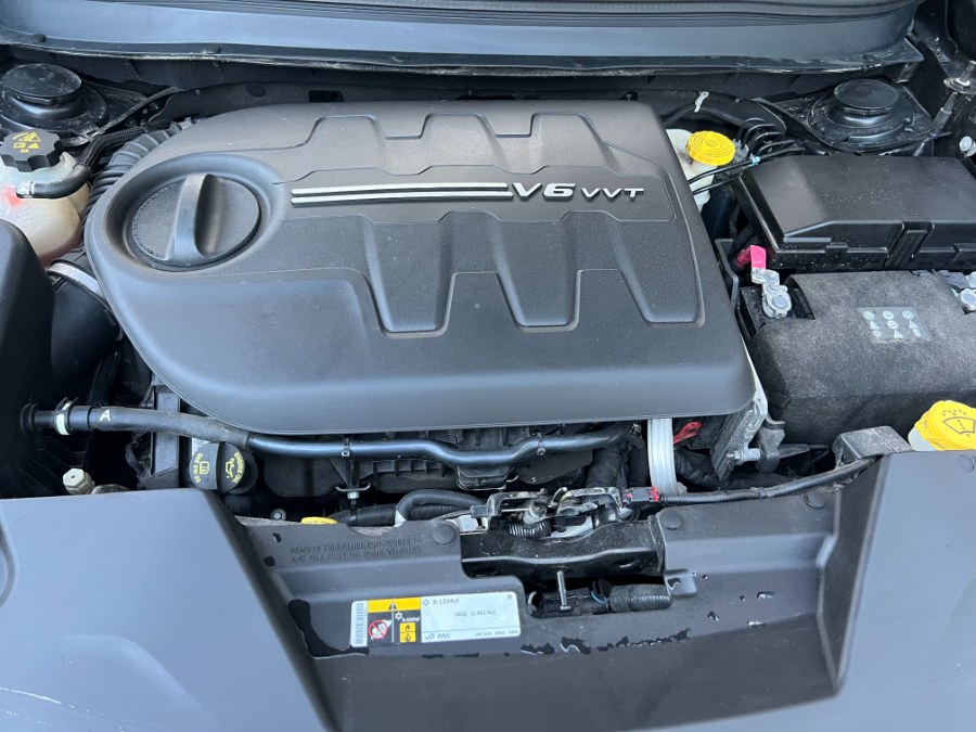 2015 Jeep Cherokee 4WD 4dr Limited, available for sale in Bristol, Connecticut | Bristol Auto Center LLC. Bristol, Connecticut 2015 Jeep Cherokee 4WD 4dr Limited, available for sale in Bristol, Connecticut | Bristol Auto Center LLC. Bristol, Connecticut