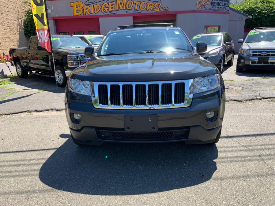 Used Jeep Grand Cherokee 4WD 4dr Laredo 2011 | Bridge Motors LLC. Derby, Connecticut Used Jeep Grand Cherokee 4WD 4dr Laredo 2011 | Bridge Motors LLC. Derby, Connecticut