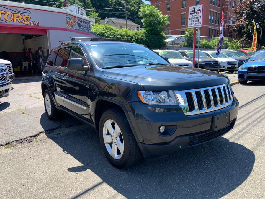 Used Jeep Grand Cherokee 4WD 4dr Laredo 2011 | Bridge Motors LLC. Derby, Connecticut Used Jeep Grand Cherokee 4WD 4dr Laredo 2011 | Bridge Motors LLC. Derby, Connecticut