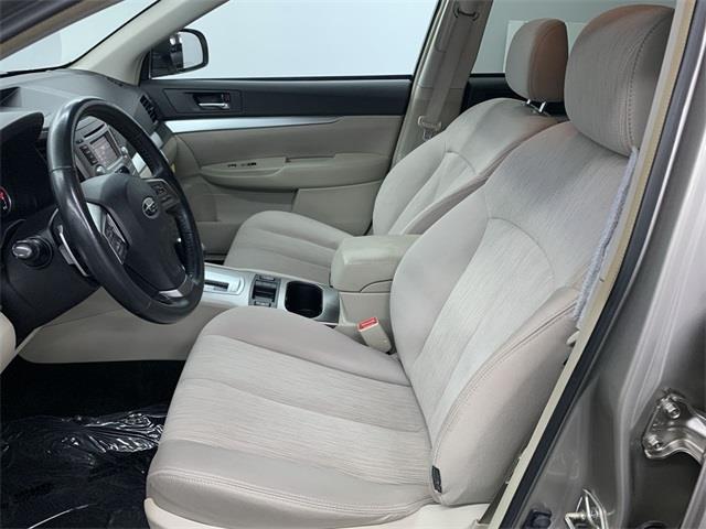 Used Subaru Outback 2.5i Premium 2014 | Eastchester Motor Cars. Bronx, New York Used Subaru Outback 2.5i Premium 2014 | Eastchester Motor Cars. Bronx, New York