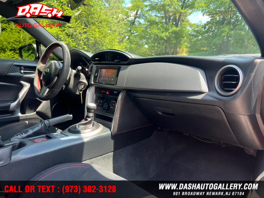 Used Scion FR-S 2dr Cpe Auto (Natl) 2015 | Dash Auto Gallery Inc.. Newark, New Jersey Used Scion FR-S 2dr Cpe Auto (Natl) 2015 | Dash Auto Gallery Inc.. Newark, New Jersey
