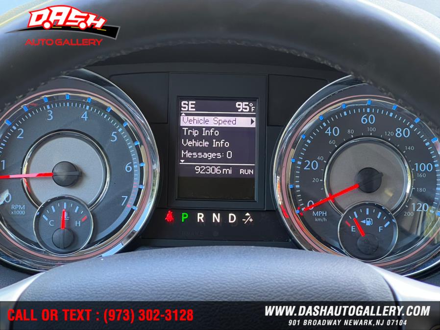 Used Chrysler Town & Country 4dr Wgn Touring 2016 | Dash Auto Gallery Inc.. Newark, New Jersey Used Chrysler Town & Country 4dr Wgn Touring 2016 | Dash Auto Gallery Inc.. Newark, New Jersey