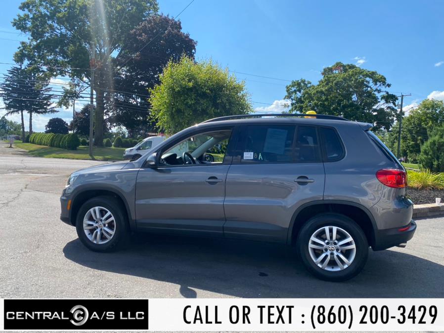 Used Volkswagen Tiguan 4MOTION 4dr Auto R-Line 2015 | Central A/S LLC. East Windsor, Connecticut Used Volkswagen Tiguan 4MOTION 4dr Auto R-Line 2015 | Central A/S LLC. East Windsor, Connecticut