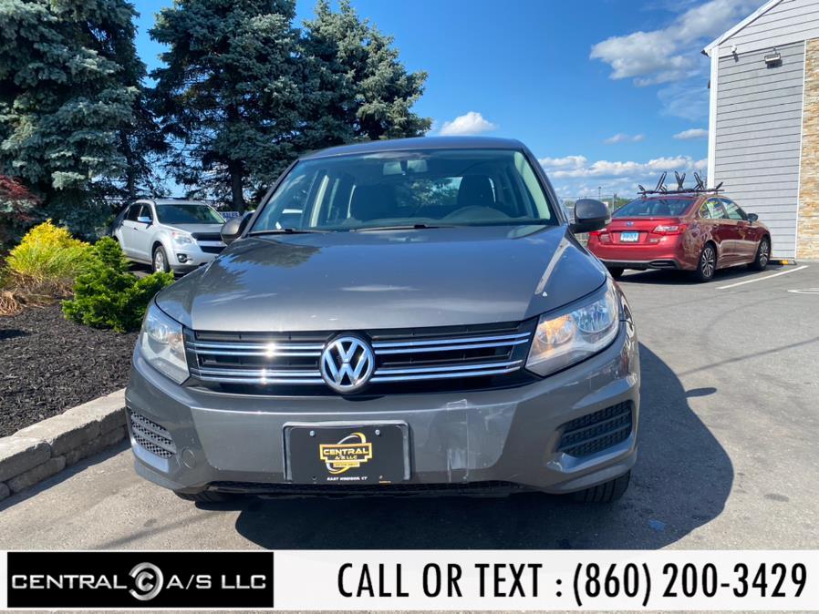 2012 Volkswagen Tiguan 4WD 4dr Auto SE w/Sunroof & Nav, available for sale in East Windsor, Connecticut | Central A/S LLC. East Windsor, Connecticut 2012 Volkswagen Tiguan 4WD 4dr Auto SE w/Sunroof & Nav, available for sale in East Windsor, Connecticut | Central A/S LLC. East Windsor, Connecticut