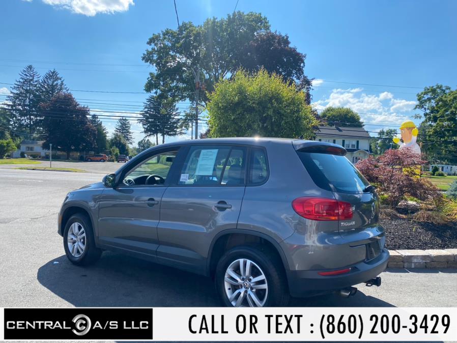 2012 Volkswagen Tiguan 4WD 4dr Auto SE w/Sunroof & Nav, available for sale in East Windsor, Connecticut | Central A/S LLC. East Windsor, Connecticut 2012 Volkswagen Tiguan 4WD 4dr Auto SE w/Sunroof & Nav, available for sale in East Windsor, Connecticut | Central A/S LLC. East Windsor, Connecticut