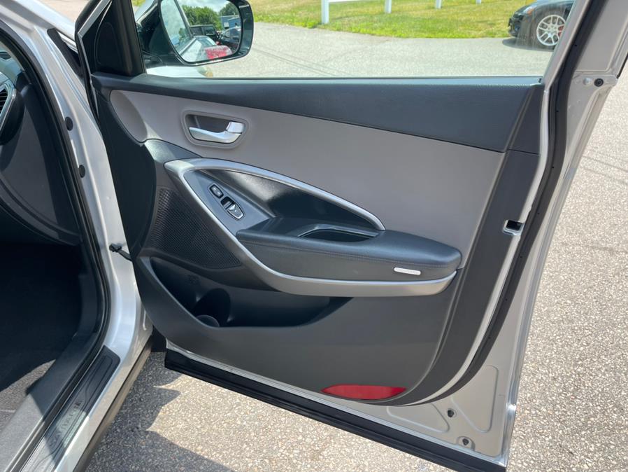 2013 Hyundai Santa Fe Sport FWD 4dr, available for sale in South Windsor, Connecticut | Mike And Tony Auto Sales, Inc. South Windsor, Connecticut 2013 Hyundai Santa Fe Sport FWD 4dr, available for sale in South Windsor, Connecticut | Mike And Tony Auto Sales, Inc. South Windsor, Connecticut