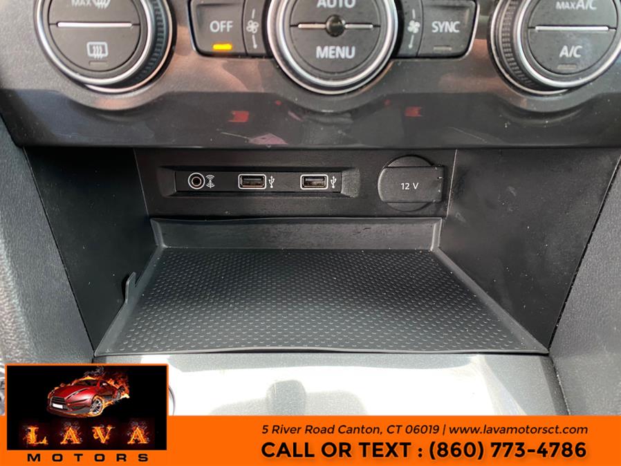 Used Volkswagen Tiguan 2.0T SEL 4MOTION 2018 | Lava Motors. Canton, Connecticut Used Volkswagen Tiguan 2.0T SEL 4MOTION 2018 | Lava Motors. Canton, Connecticut