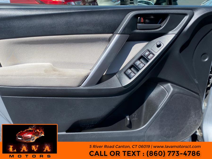 Used Subaru Forester 4dr Auto 2.5i PZEV 2015 | Lava Motors. Canton, Connecticut Used Subaru Forester 4dr Auto 2.5i PZEV 2015 | Lava Motors. Canton, Connecticut