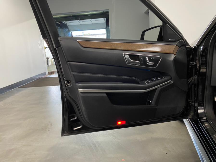 Used Mercedes-Benz E-Class 4dr Sdn E350 Sport 4MATIC 2014 | M Auto Group. Elizabeth, New Jersey Used Mercedes-Benz E-Class 4dr Sdn E350 Sport 4MATIC 2014 | M Auto Group. Elizabeth, New Jersey