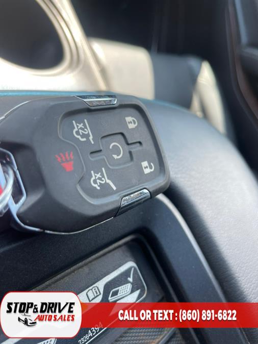 2015 GMC Yukon 4WD 4dr SLT, available for sale in East Windsor, Connecticut | Stop & Drive Auto Sales. East Windsor, Connecticut 2015 GMC Yukon 4WD 4dr SLT, available for sale in East Windsor, Connecticut | Stop & Drive Auto Sales. East Windsor, Connecticut