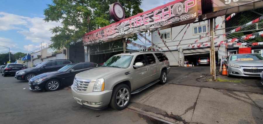 Used Cadillac Escalade ESV AWD 4dr 2007 | Rubber Bros Auto World. Brooklyn, New York Used Cadillac Escalade ESV AWD 4dr 2007 | Rubber Bros Auto World. Brooklyn, New York