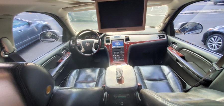 Used Cadillac Escalade ESV AWD 4dr 2007 | Rubber Bros Auto World. Brooklyn, New York Used Cadillac Escalade ESV AWD 4dr 2007 | Rubber Bros Auto World. Brooklyn, New York