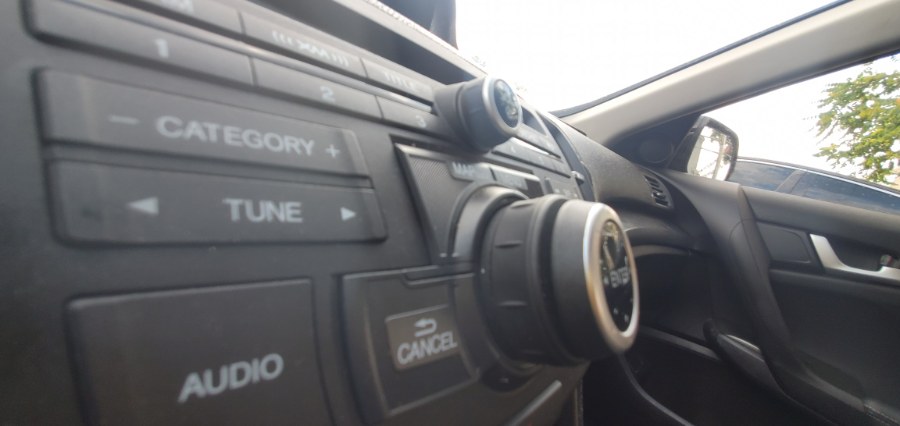 Used Acura TSX 4dr Sdn I4 Auto Tech Pkg 2013 | Rubber Bros Auto World. Brooklyn, New York Used Acura TSX 4dr Sdn I4 Auto Tech Pkg 2013 | Rubber Bros Auto World. Brooklyn, New York