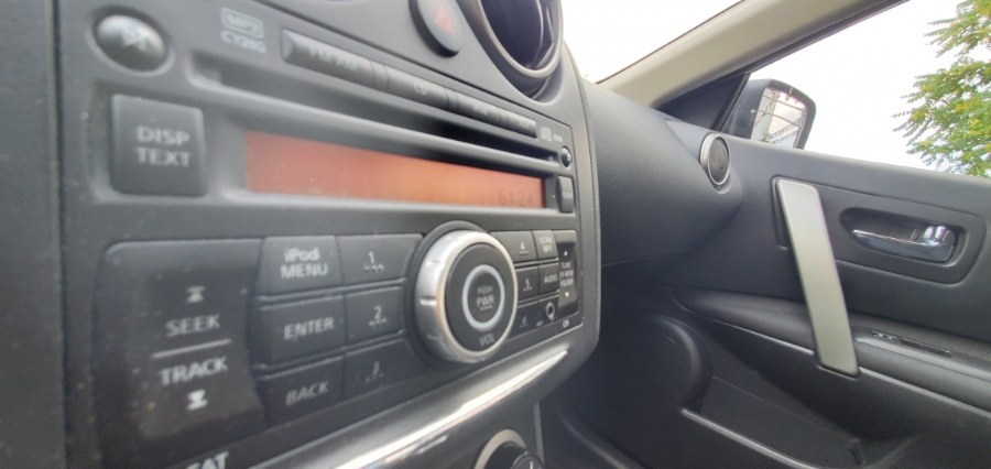 Used Nissan Rogue Select AWD 4dr S 2014 | Rubber Bros Auto World. Brooklyn, New York Used Nissan Rogue Select AWD 4dr S 2014 | Rubber Bros Auto World. Brooklyn, New York
