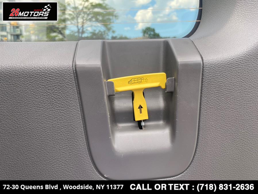Used Ford Transit Passenger Wagon T-350 148" Med Roof XL RWD 2021 | 26 Motors Queens. Woodside, New York Used Ford Transit Passenger Wagon T-350 148" Med Roof XL RWD 2021 | 26 Motors Queens. Woodside, New York
