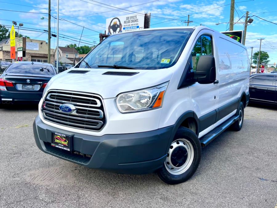 Used Ford Transit Cargo Van T-250 130" Low Rf 9000 GVWR Swing-Out RH Dr 2015 | Easy Credit of Jersey. Little Ferry, New Jersey