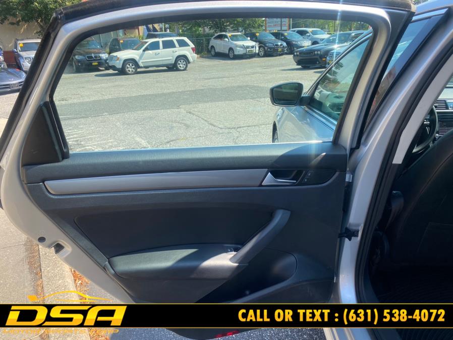 2014 Volkswagen Passat 4dr Sdn 2.5L Auto SE PZEV *Ltd Avail*, available for sale in Commack, New York | DSA Motor Sports Corp. Commack, New York 2014 Volkswagen Passat 4dr Sdn 2.5L Auto SE PZEV *Ltd Avail*, available for sale in Commack, New York | DSA Motor Sports Corp. Commack, New York