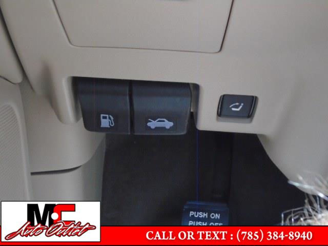Used Nissan Murano AWD PLATINUM 2018 | M C Auto Outlet Inc. Colby, Kansas Used Nissan Murano AWD PLATINUM 2018 | M C Auto Outlet Inc. Colby, Kansas