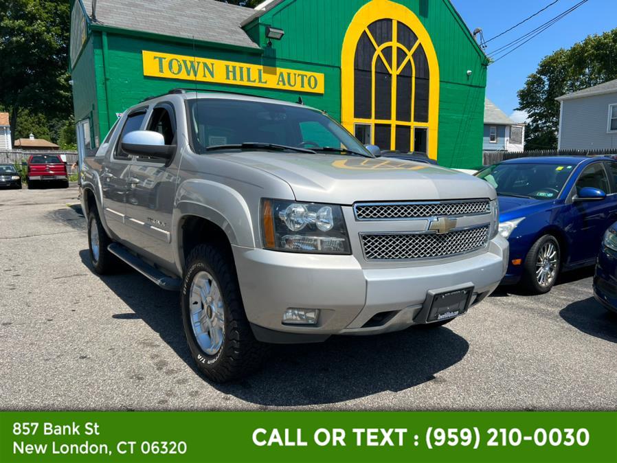 2008 Chevrolet Avalanche Unknown, available for sale in New London, Connecticut | McAvoy Inc dba Town Hill Auto. New London, Connecticut