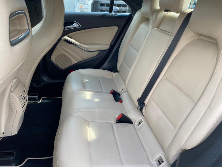 Used Mercedes-Benz CLA-Class 4dr Sdn CLA250 4MATIC 2014 | Lava Motors 2 Inc. Canton, Connecticut Used Mercedes-Benz CLA-Class 4dr Sdn CLA250 4MATIC 2014 | Lava Motors 2 Inc. Canton, Connecticut
