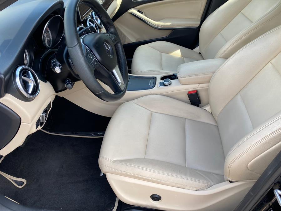 Used Mercedes-Benz CLA-Class 4dr Sdn CLA250 4MATIC 2014 | Lava Motors 2 Inc. Canton, Connecticut Used Mercedes-Benz CLA-Class 4dr Sdn CLA250 4MATIC 2014 | Lava Motors 2 Inc. Canton, Connecticut