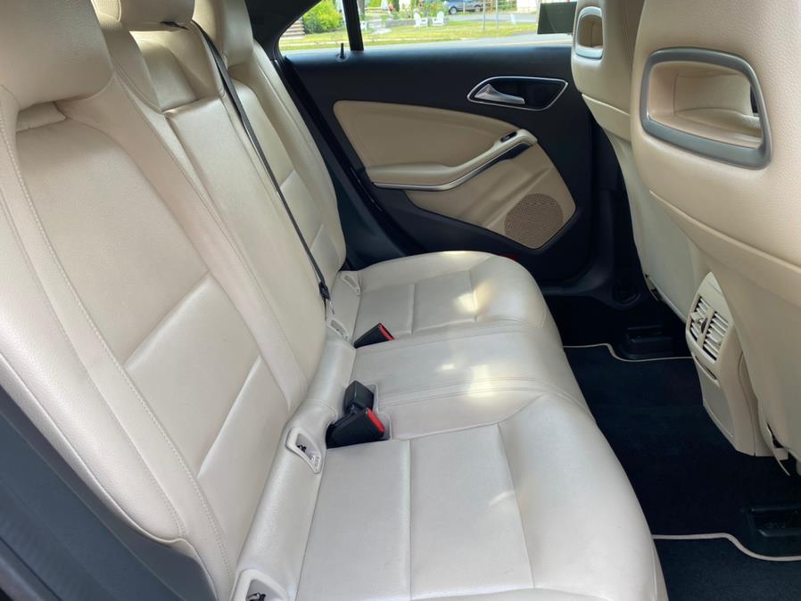 Used Mercedes-Benz CLA-Class 4dr Sdn CLA250 4MATIC 2014 | Lava Motors 2 Inc. Canton, Connecticut Used Mercedes-Benz CLA-Class 4dr Sdn CLA250 4MATIC 2014 | Lava Motors 2 Inc. Canton, Connecticut