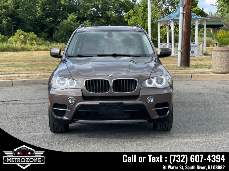 2013 BMW X5 AWD 4dr xDrive35i Premium, available for sale in South River, New Jersey | Metrozone Motor Group. South River, New Jersey 2013 BMW X5 AWD 4dr xDrive35i Premium, available for sale in South River, New Jersey | Metrozone Motor Group. South River, New Jersey