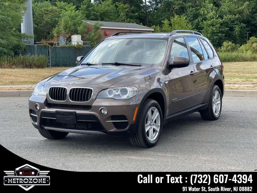 2013 BMW X5 AWD 4dr xDrive35i Premium, available for sale in South River, New Jersey | Metrozone Motor Group. South River, New Jersey