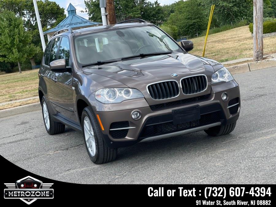 2013 BMW X5 AWD 4dr xDrive35i Premium, available for sale in South River, New Jersey | Metrozone Motor Group. South River, New Jersey 2013 BMW X5 AWD 4dr xDrive35i Premium, available for sale in South River, New Jersey | Metrozone Motor Group. South River, New Jersey