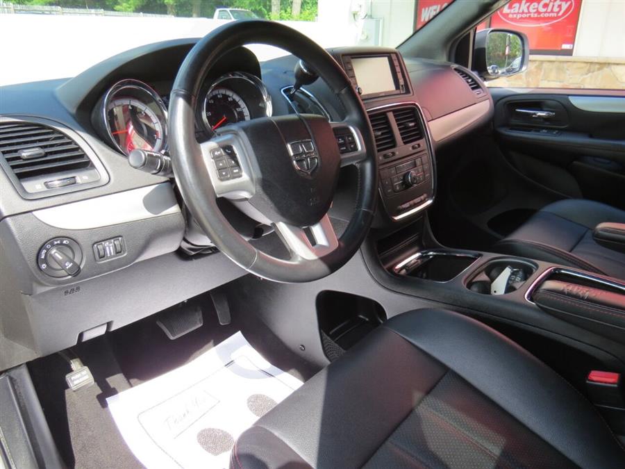 Used Dodge Grand Caravan GT 4dr Mini Van 2018 | Lake City Exports Inc. Auburn, Maine Used Dodge Grand Caravan GT 4dr Mini Van 2018 | Lake City Exports Inc. Auburn, Maine