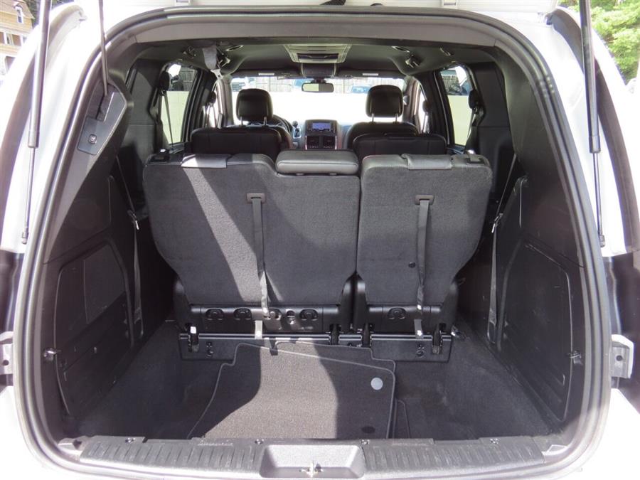 Used Dodge Grand Caravan GT 4dr Mini Van 2018 | Lake City Exports Inc. Auburn, Maine Used Dodge Grand Caravan GT 4dr Mini Van 2018 | Lake City Exports Inc. Auburn, Maine