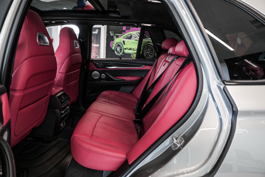 Used BMW X5 M Sports Activity Vehicle 2017 | 26 Motors Long Island. ELMONT, New York Used BMW X5 M Sports Activity Vehicle 2017 | 26 Motors Long Island. ELMONT, New York