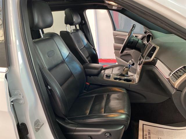Used Jeep Grand Cherokee Overland 2017 | Queens Auto Mall. Richmond Hill, New York Used Jeep Grand Cherokee Overland 2017 | Queens Auto Mall. Richmond Hill, New York