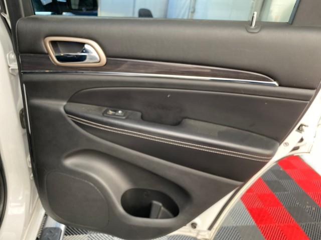 Used Jeep Grand Cherokee Overland 2017 | Queens Auto Mall. Richmond Hill, New York Used Jeep Grand Cherokee Overland 2017 | Queens Auto Mall. Richmond Hill, New York